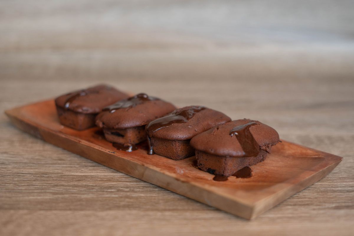 Kue Balok Lembang: Santapan Tradisional yang Menggoda Lidah di Cilacap